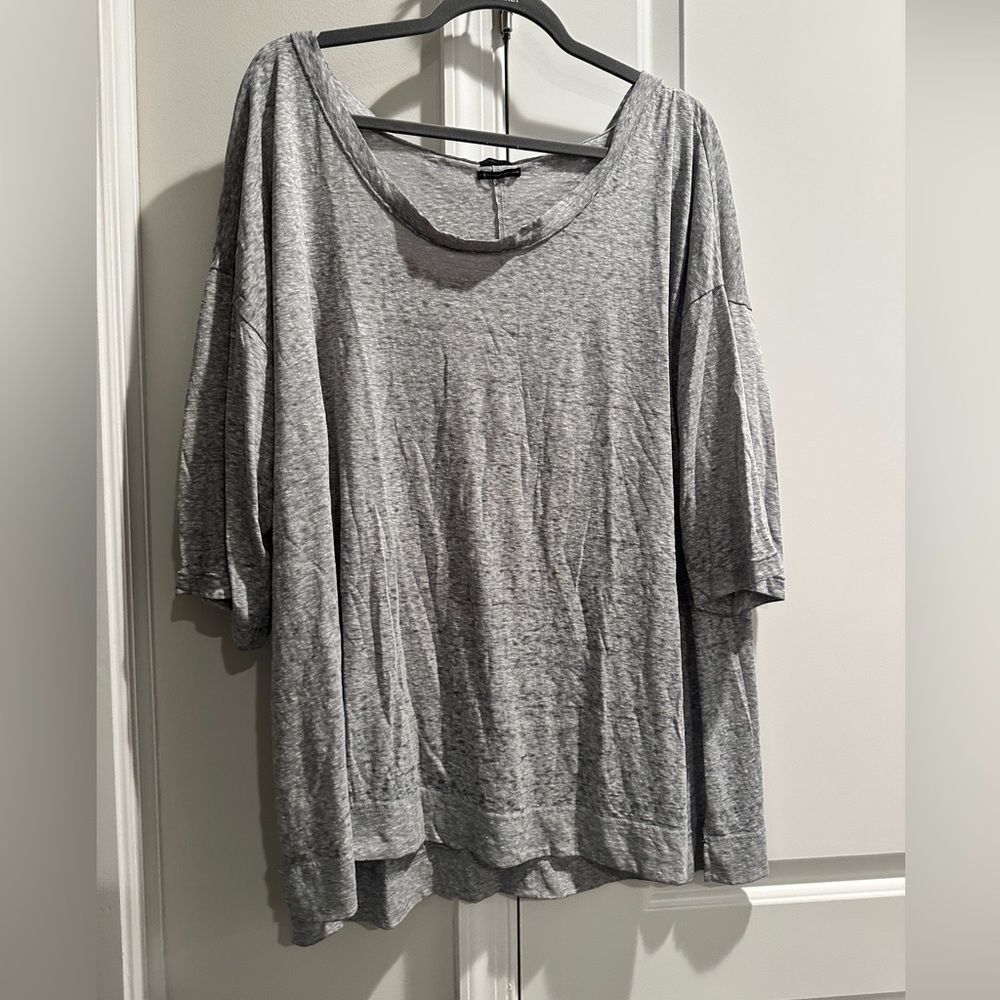 Urban Outfitters Women’s 3/4 Sleeve Top